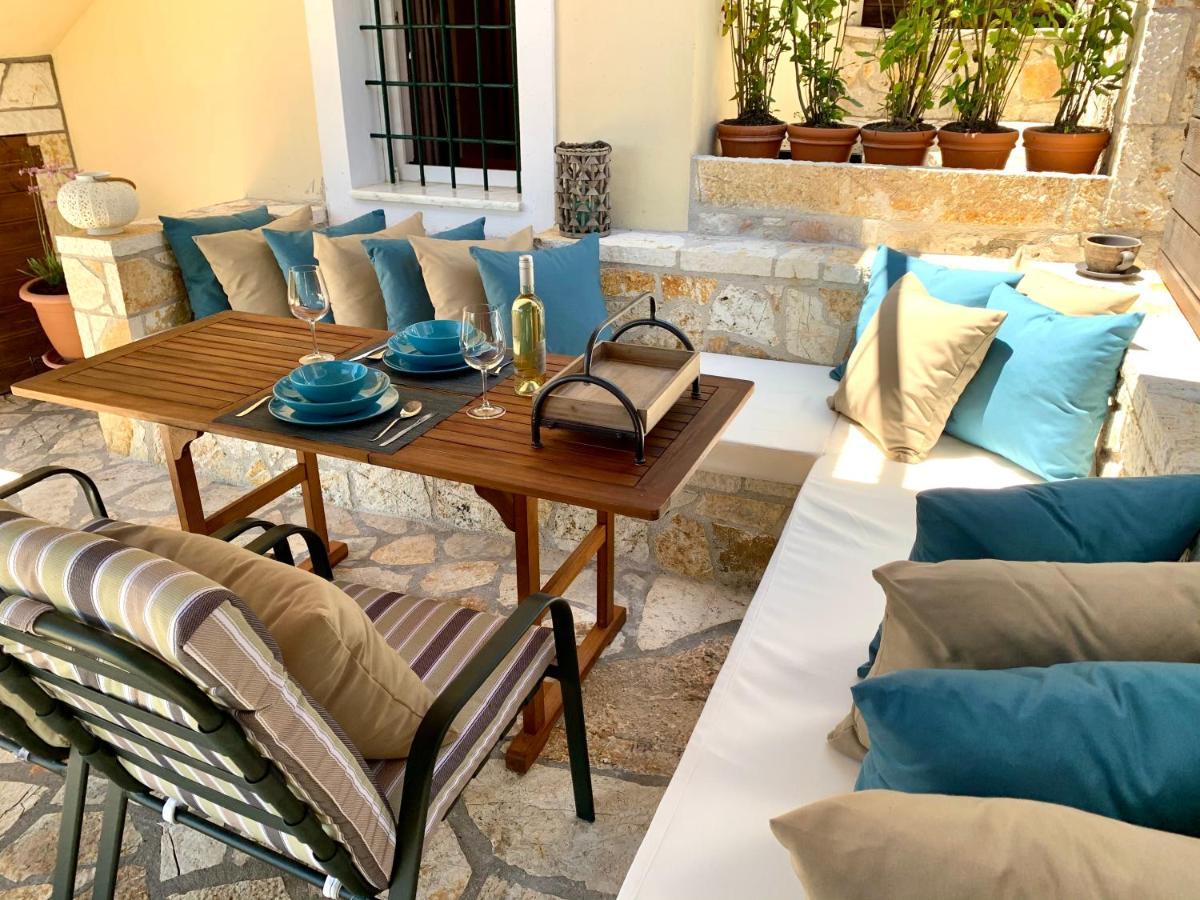 Villa Victoria Boutique Apartments Sívota Eksteriør bilde