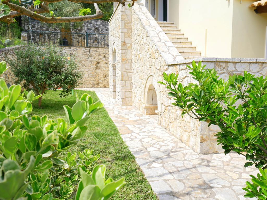 Villa Victoria Boutique Apartments Sívota Eksteriør bilde